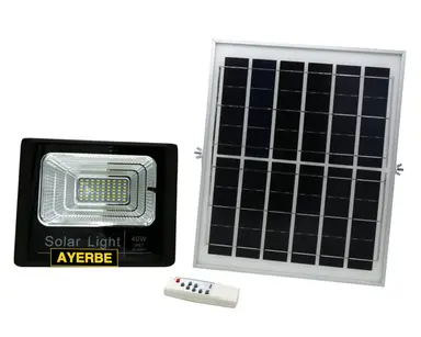 FOCO LED SOLAR 40W